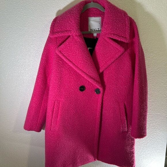 NWT- NVLT-Hot pink Faux Wool Boucle Double Breasted Coat-Size large - Picture 6 of 14